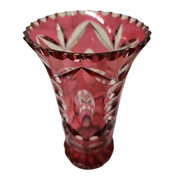 7" Crystal Vase Cranberry cut to Clear Floral Geometric Design - Picture 2 of 8